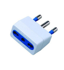 Adattatore semplice con spina 2P+T 16A - presa bipasso 10/16A - MKC Adattatore semplice con spina 2P+T 16A - presa bipasso 10/16A - MKC