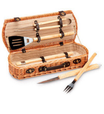 Set barbecue 5 attrezzi - valigetta di vimini - 13 x 26 x 61 cm - Garden Friend Set barbecue 5 attrezzi - valigetta di vimini - 13 x 26 x 61 cm - Garden Friend