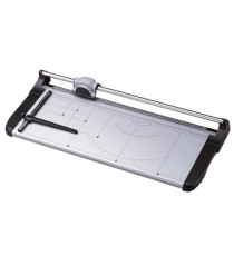 Taglierina a lama rotante 3020 - 37 x 85,6 x 10 cm - 670 mm (A2) - 12 fogli - grigio/nero - Titanium Taglierina a lama rotante 3020 - 37 x 85,6 x 10 cm - 670 mm (A2) - 12 fogli - grigio/nero - Titanium