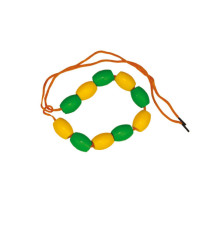 Perle in plastica - 2 cm - colori e forme assortiti - CWR - bauletto 140 pezzi Perle in plastica - 2 cm - colori e forme assortiti - CWR - bauletto 140 pezzi