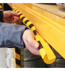 Profilo paracolpi angolare C25R - giallo/nero - Durable Profilo paracolpi angolare C25R - giallo/nero - Durable