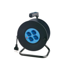 Prolunga con avvolgicavo da 25 mt - 4 prese Schuko/bipasso - MKC Prolunga con avvolgicavo da 25 mt - 4 prese Schuko/bipasso - MKC