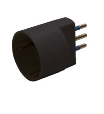 Adattatore semplice - spina 2P+T 16 A - presa schuko 16 A - nero - MKC Adattatore semplice - spina 2P+T 16 A - presa schuko 16 A - nero - MKC