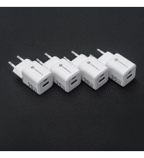 Caricabatterie da muro USB-A e USB-C type-c 30W 3A Forcell F-Energy Mini GaN III VT-35 bianco caricatore PD e Quick Charge 4.0 Caricabatterie da muro USB-A e USB-C type-c 30W 3A Forcell F-Energy Mini GaN III VT-35 bianco caricatore PD e Quick Charge 4.0