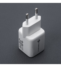 Caricabatterie da muro USB-A e USB-C type-c 30W 3A Forcell F-Energy Mini GaN III VT-35 bianco caricatore PD e Quick Charge 4.0 Caricabatterie da muro USB-A e USB-C type-c 30W 3A Forcell F-Energy Mini GaN III VT-35 bianco caricatore PD e Quick Charge 4.0