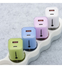 Pack caricabatterie da muro 2 porte USB-A e USB-C 33W white Forcell F-Energy Crystal VT-41 cavo type-c PD QC4.0 tecnologia GaN3 Pack caricabatterie da muro 2 porte USB-A e USB-C 33W white Forcell F-Energy Crystal VT-41 cavo type-c PD QC4.0 tecnologia GaN3