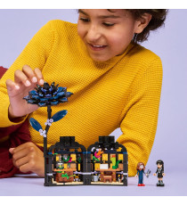 Lego Wednesday - Fiore di dalia nero - Lego 76784 con 2 Mini Bamboline e Accessori 358pz Anni 9+