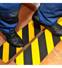 Striscia segnaletica - da terra - 61 x 15 cm - giallo/nero - Djois