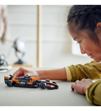 Lego Speed Champions - Auto da corsa McLaren F1® Team MCL38 - Lego 77251 con Minifigure del Pilota Anni 10+ 269pz