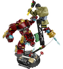 Lego Marvel - Battaglia epica: Hulkbuster vs. The Hulk - Lego 76343 con 2 Action Figure e Minifigure di Iron Man Anni 9+ 413pz