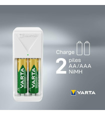 Caricabatterie Varta 57656 AA + AAA - 57656201421 per stilo e ministilo, incluse 2 batterie ricaricabili AAA 800MAH