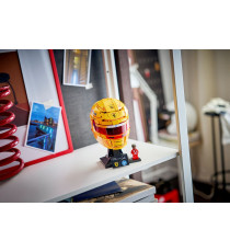 Lego Editions - Casco di Lewis Hamilton Scuderia Ferrari HP - Lego 43022 replica ad alta fedeltà con minifigura Anni 14+ 884pz