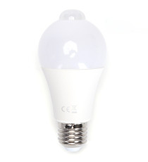 Lampadina LED A60 E27 12W con sensore di movimento a infrarossi – 6500K luce fredda 1240 lumen