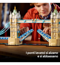 Lego Architecture - Tower Bridge - Lego 21067 con ponti levatoi centrali mobili e veicoli e fiume Tamigi Anni 18+ 3745pz