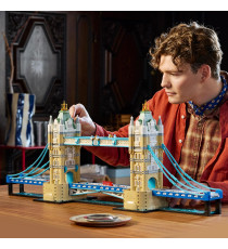 Lego Architecture - Tower Bridge - Lego 21067 con ponti levatoi centrali mobili e veicoli e fiume Tamigi Anni 18+ 3745pz