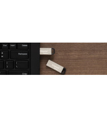 PENDRIVE KINGSTON DTKN 128GB DATA TRAVELER KYSON IN METALLO 128 GB USB 3.2 - DTKN128GB Drive Flash USB Velocit USB 3.2 Gen 1 PENDRIVE KINGSTON DTKN 128GB DATA TRAVELER KYSON IN METALLO 128 GB USB 3.2 - DTKN128GB Drive Flash USB Velocit USB 3.2 Gen 1