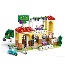 Lego Friends - Il Ristorante di Heartlake City - Set Pizzeria con 3 Mini-Doll, Scooter e 2 Figure di Gatti - 41379