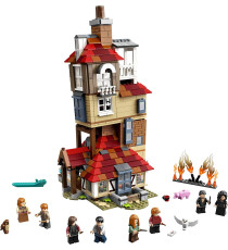 Lego Harry Potter - Attacco alla Tana - Lego 75980 - INTROVABILE - Include 8 minifigure iconica casa delle bambole ANNI 9+