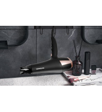 Asciugacapelli agli ioni nero e rosa 2000-2400W - phon 2 velocità e 3 regolazioni di calore L249xW99xH286mm certificato Aigostar Asciugacapelli agli ioni nero e rosa 2000-2400W - phon 2 velocità e 3 regolazioni di calore L249xW99xH286mm certificato Aigostar