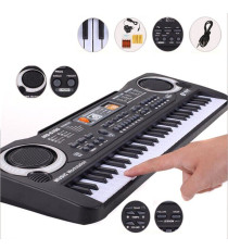 Pianola elettronica digitale PI4 - pianoforte con 61 tasti e microfono - Suono reale e tocco di un vero pianoforte 54x17x4,3cm Pianola elettronica digitale PI4 - pianoforte con 61 tasti e microfono - Suono reale e tocco di un vero pianoforte 54x17x4,3cm