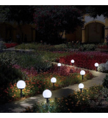 Kit 3pz lampada solare da giardino Sfera solare LED bianca misura D10cm*H36cm - IP65 - con pannello solare durata min. 8h Kit 3pz lampada solare da giardino Sfera solare LED bianca misura D10cm*H36cm - IP65 - con pannello solare durata min. 8h