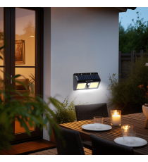 Applique LED COB solare con sensore di movimento nera 1.5W 200lumen 6500K Luce fredda IP65 lampada L192xW43xH115mm